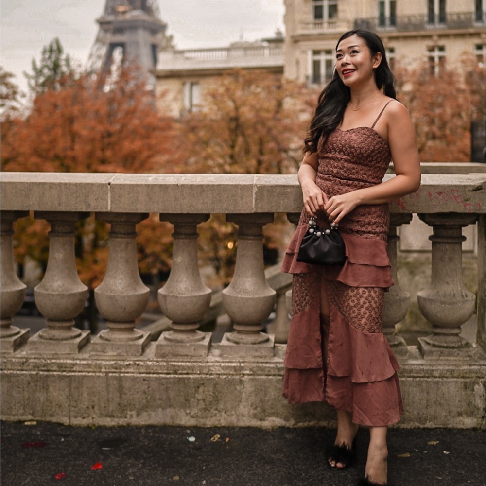 Romantic floral tier brown lace skirt set